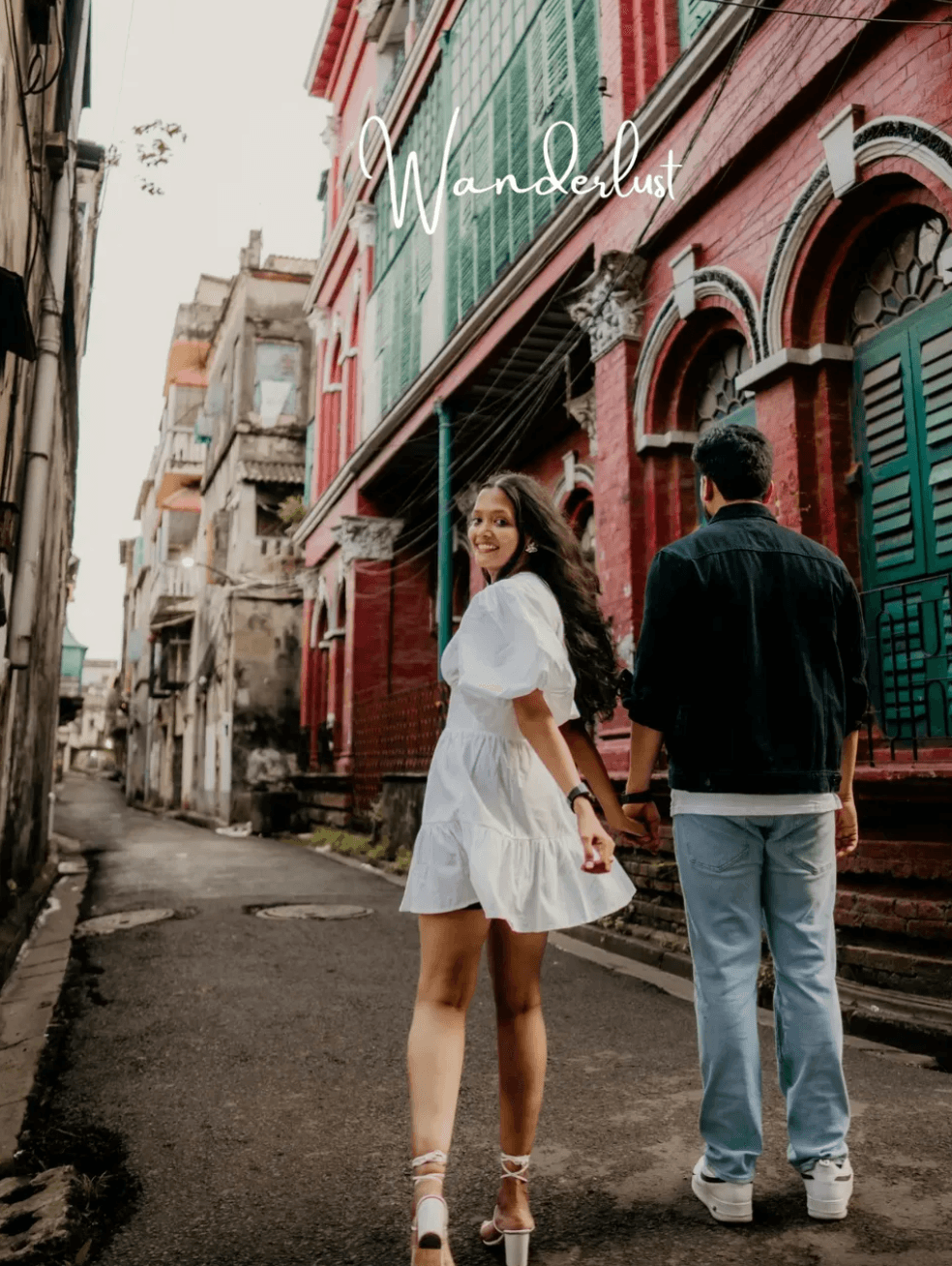 Pre-wedding couple in streets